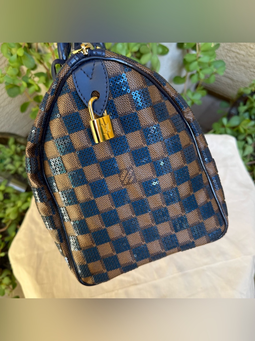 Louis Vuitton Damier Paillettes Speedy 30 - Picture 8 of 16